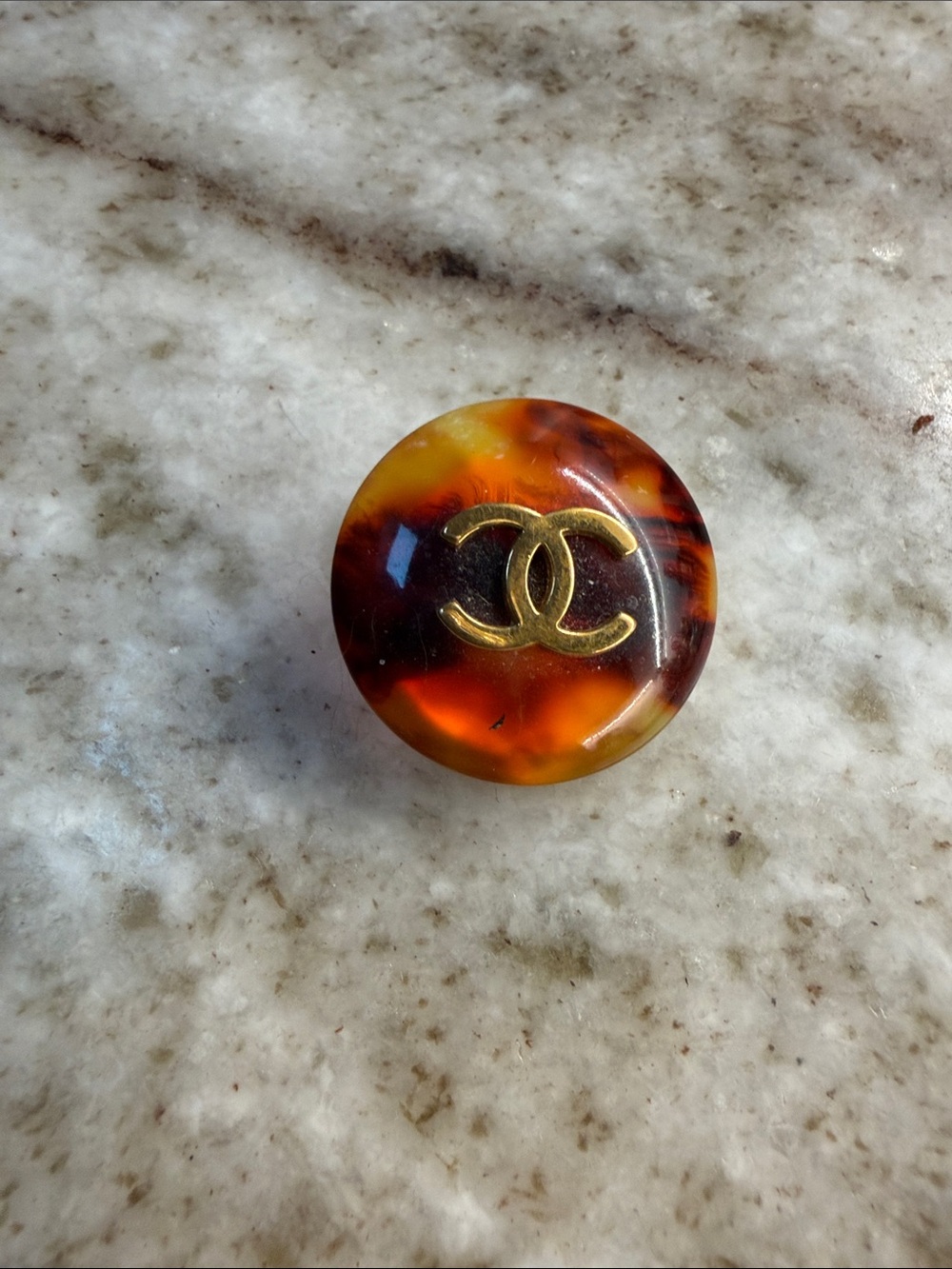 CHANEL Tortoiseshell Button clip back Single earring